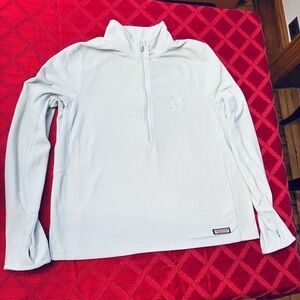 Vineyard Vines NY Yankees women’s Light Gray 3/4 Zip Pullover size XL